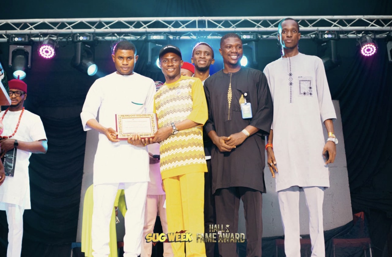 DELSU HALL OF FAME AWARD